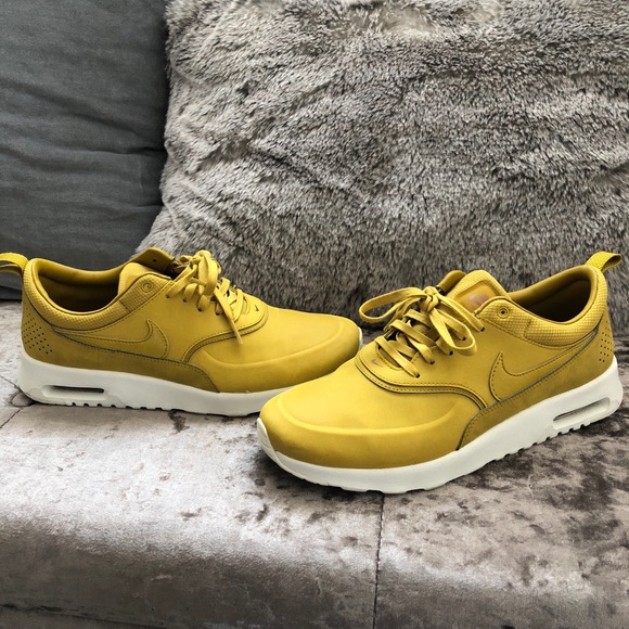 nike air max thea mustard yellow